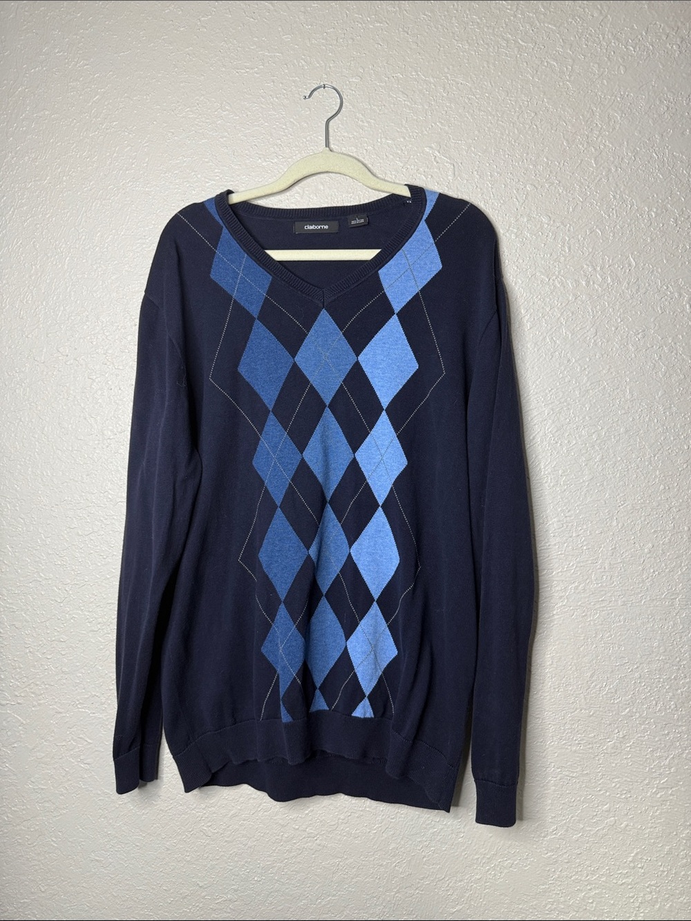 Claiborne Navy and Light Blue Argyle V-Neck Sweater